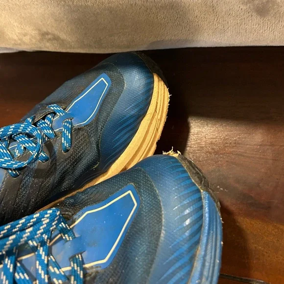 Hoka One One Speedgoat 4 sz 9.5 - Picture 7 of 9